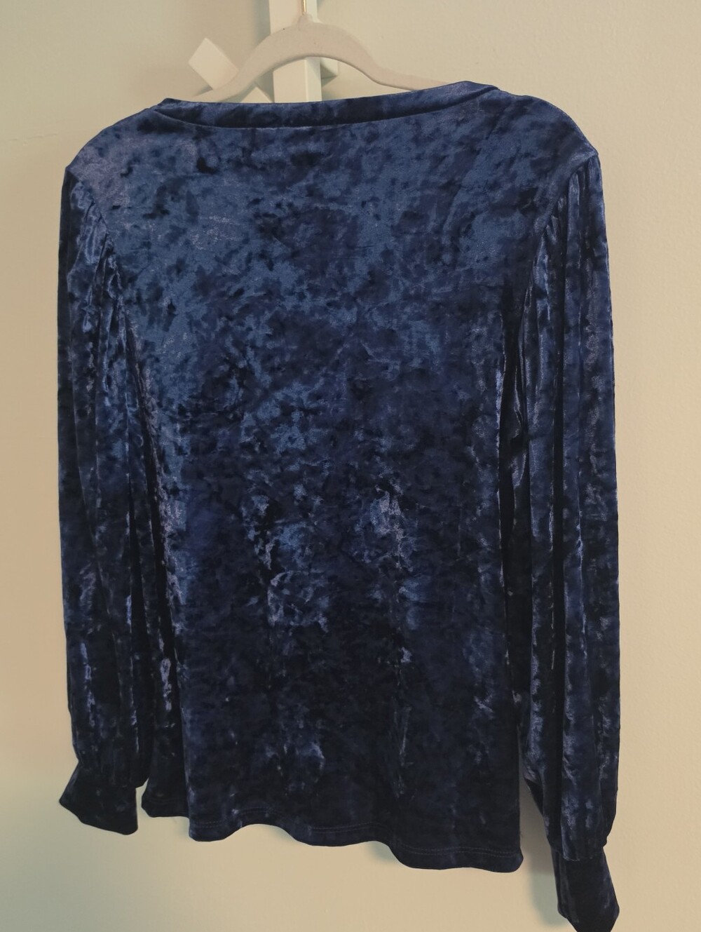 ModCloth‎ Navy Blue Crushed Velvet Long Sleeve Top Women's Medium Fall Winter - Picture 5 of 9